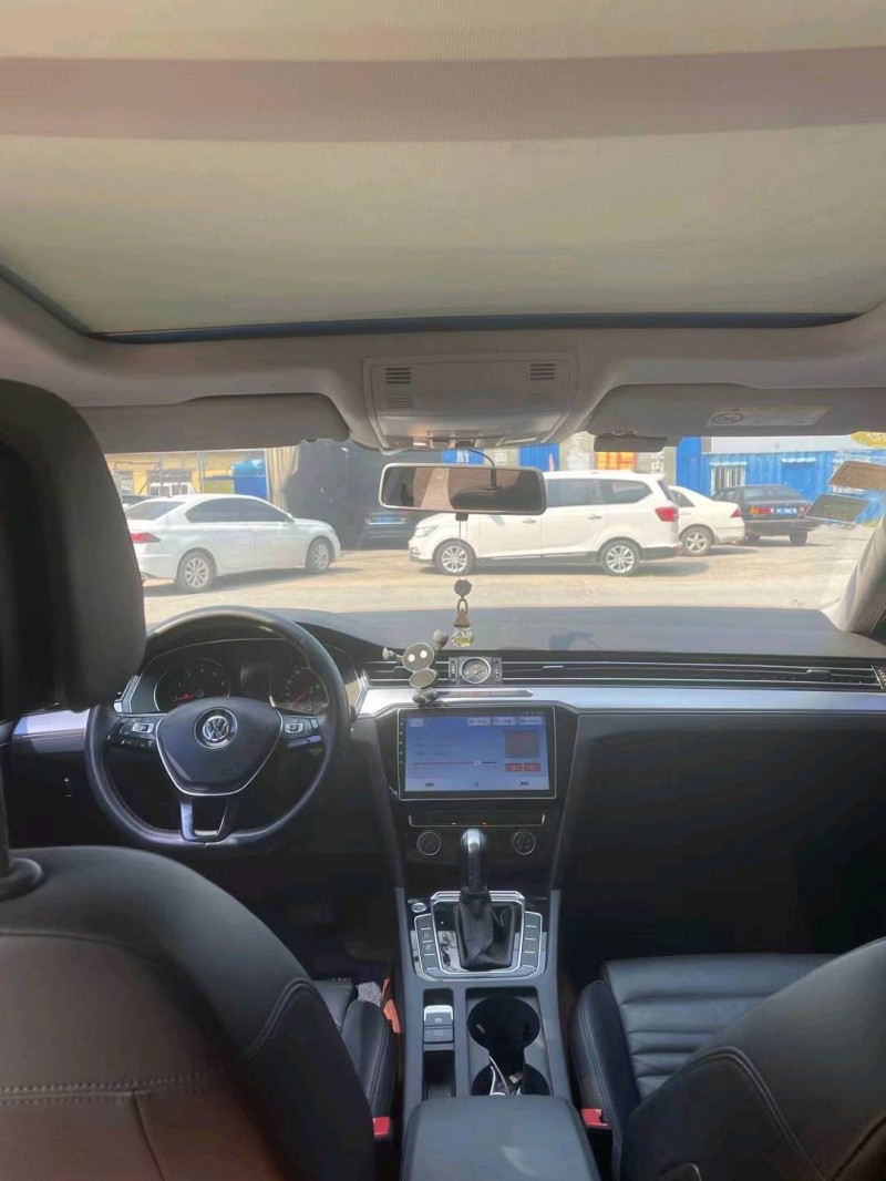 保定16年大众迈腾6