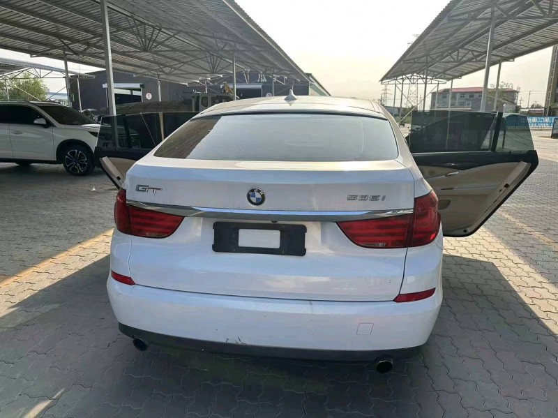 保定14年宝马5系GT8