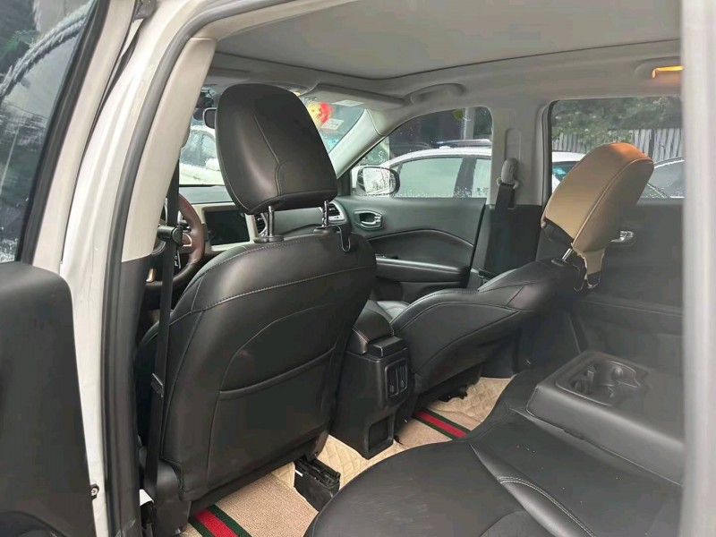 济南20年Jeep指南者6