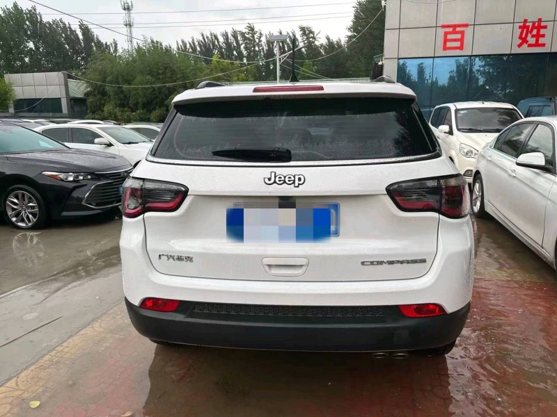 济南20年Jeep指南者9