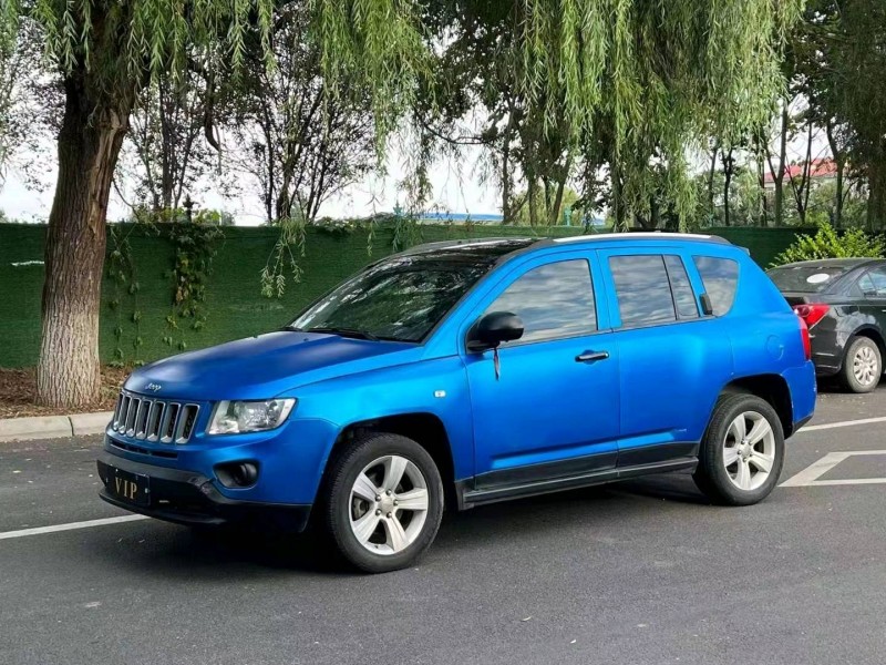 青岛13年Jeep指南者2