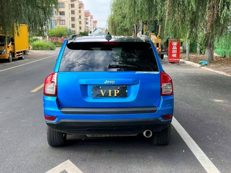 青岛13年Jeep指南者6