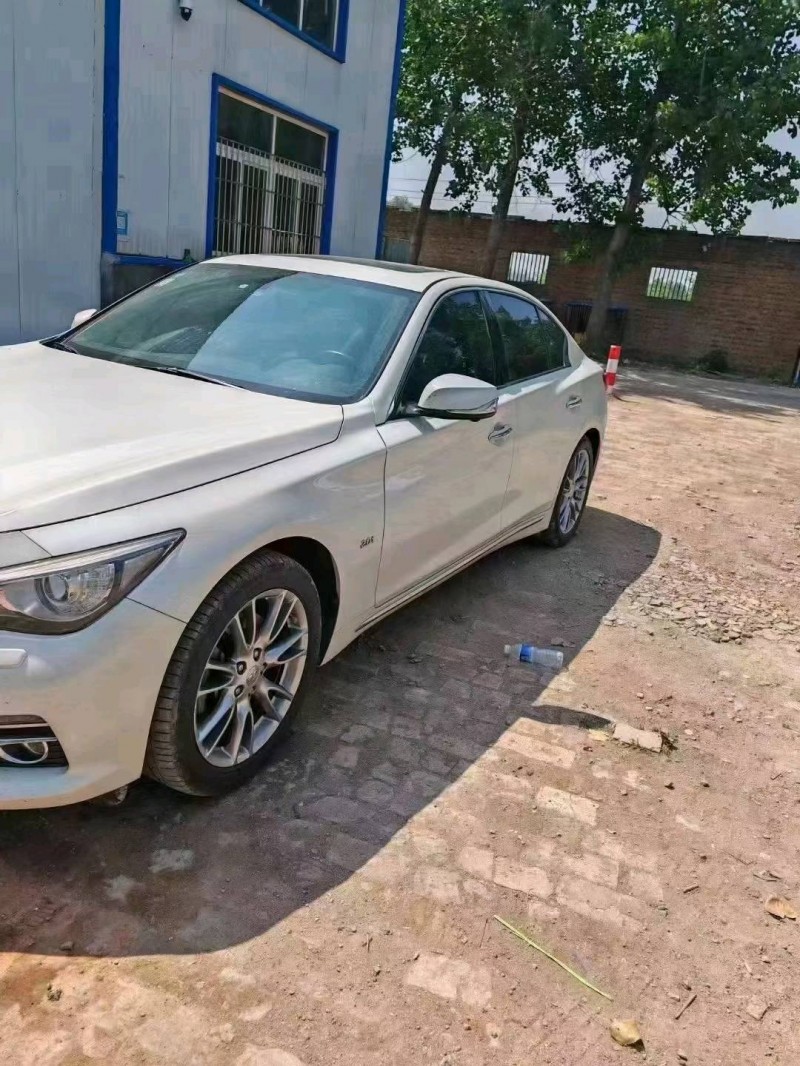 聊城17年英菲尼迪Q50L3