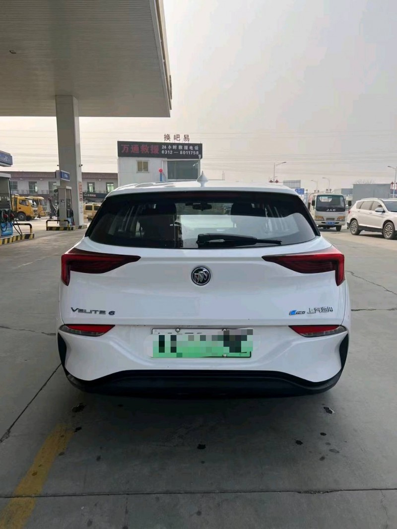 保定21年别克微蓝9