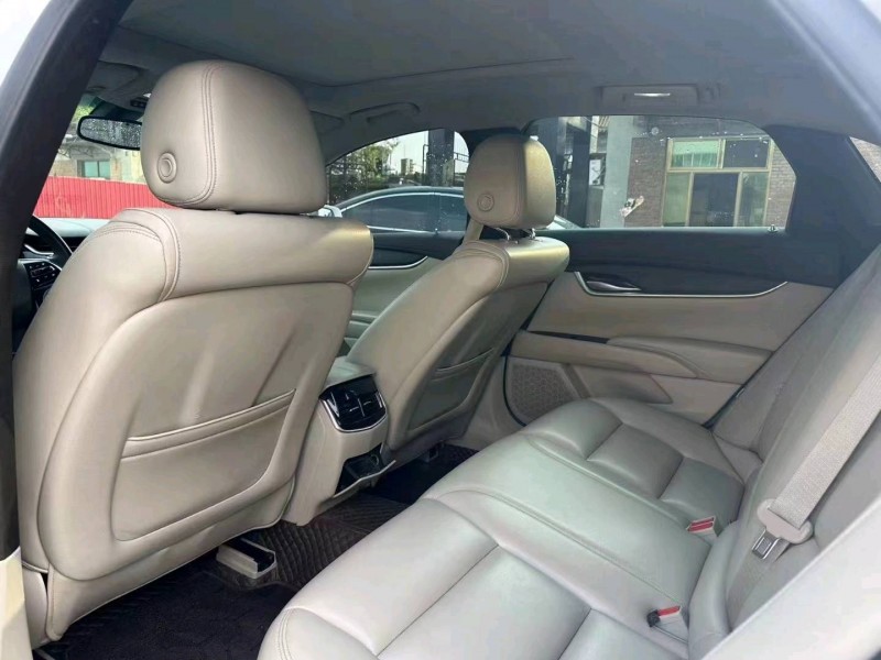 保定17年凯迪拉克XTS6