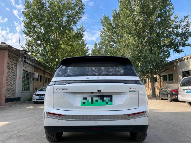 保定23年传祺埃安Y9