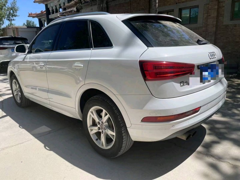 保定19年奥迪Q38