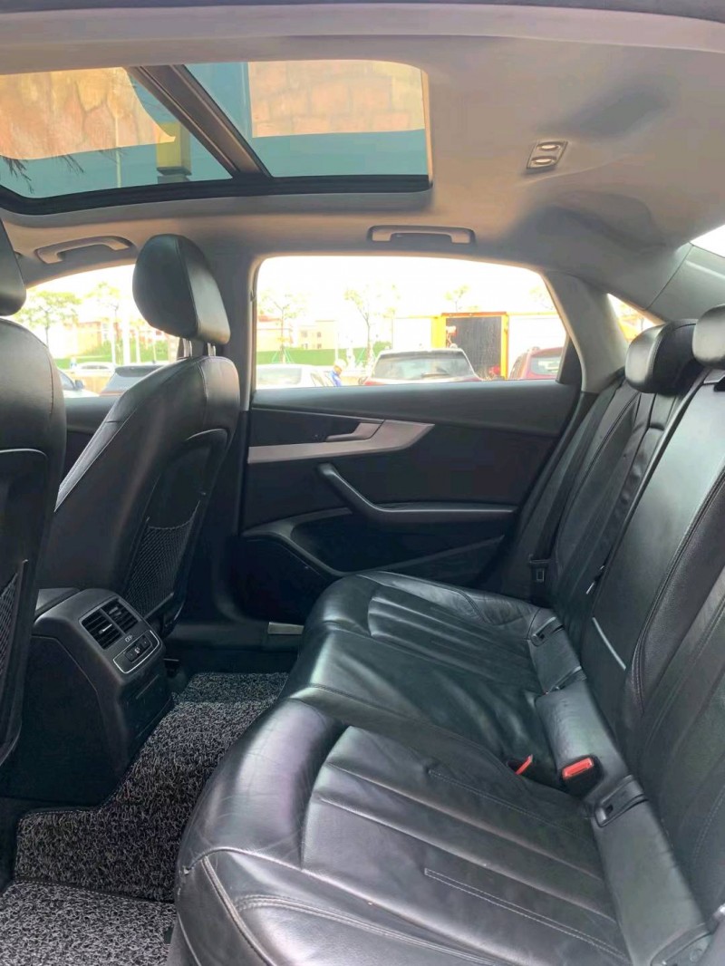 佛山17年奥迪A4L8