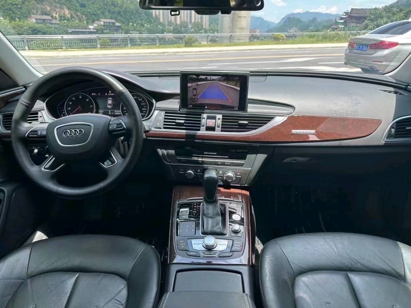 六盘水18年奥迪A6L8