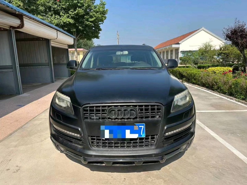 济南09年奥迪Q71