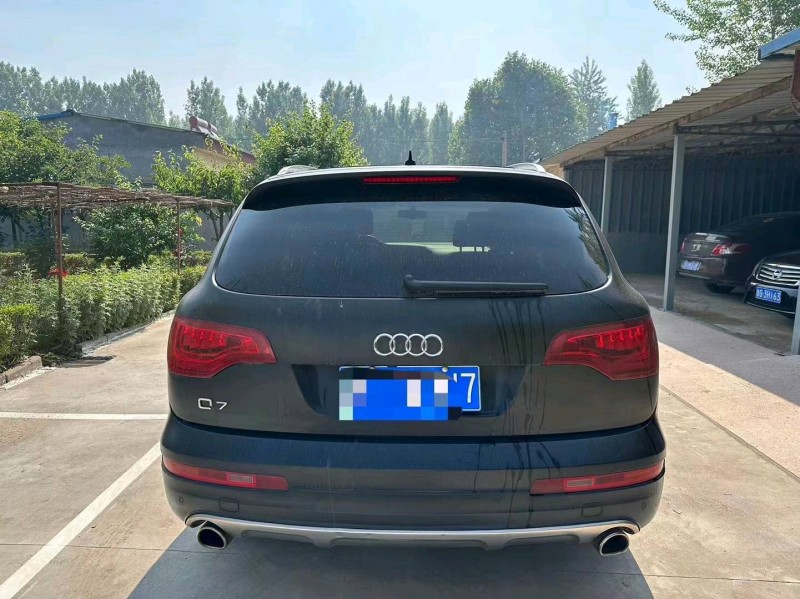 济南09年奥迪Q79