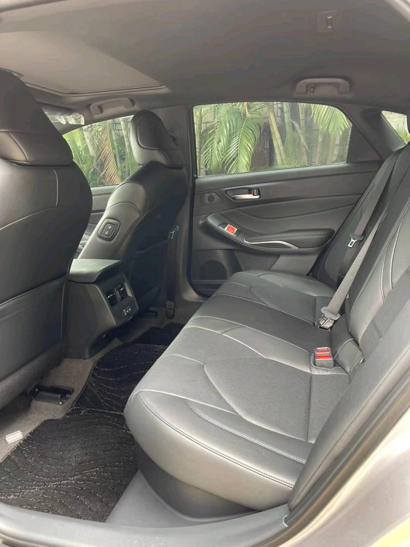 佛山23年丰田亚洲龙3