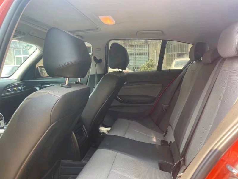 济南12年宝马1系5