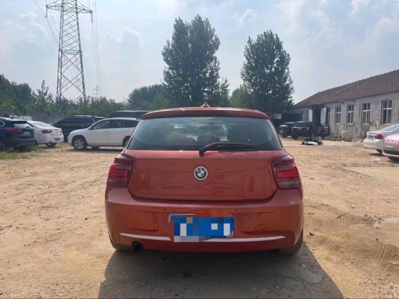 济南12年宝马1系8