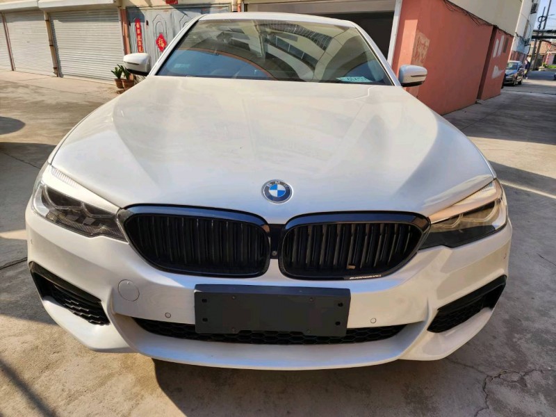 济南18年宝马5系1