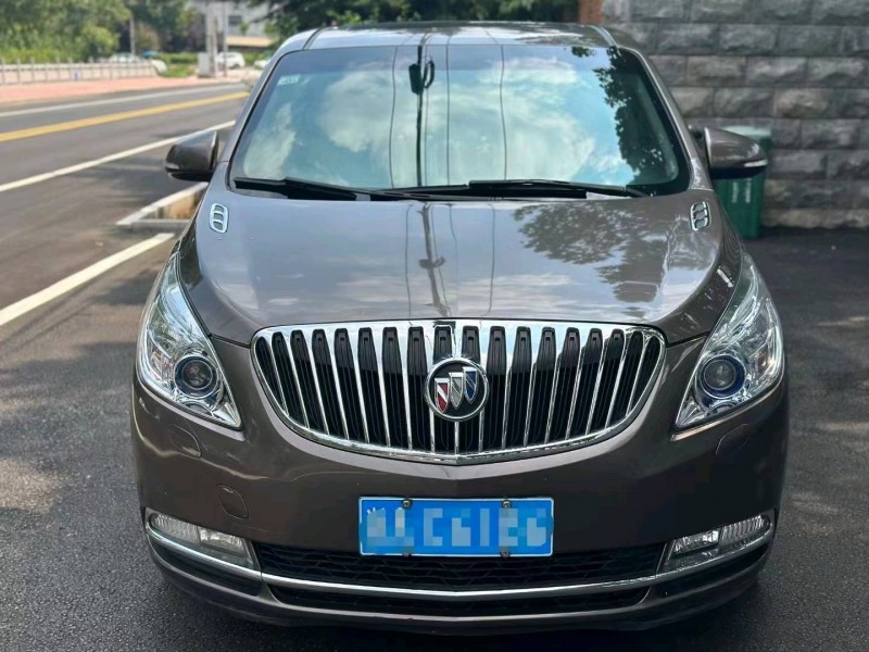 枣庄13年别克GL81