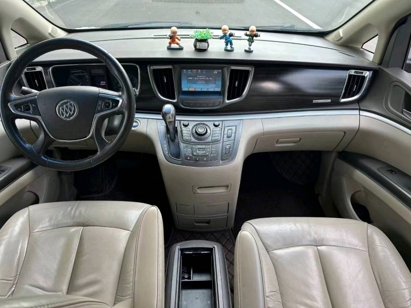 枣庄13年别克GL84