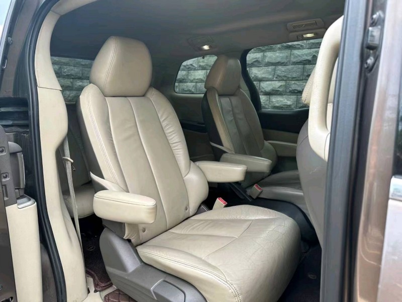 枣庄13年别克GL86