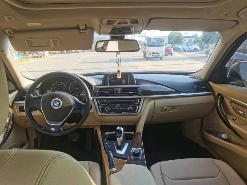 保定13年宝马3系4