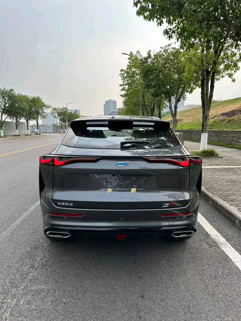 重庆23年长安汽车欧尚7