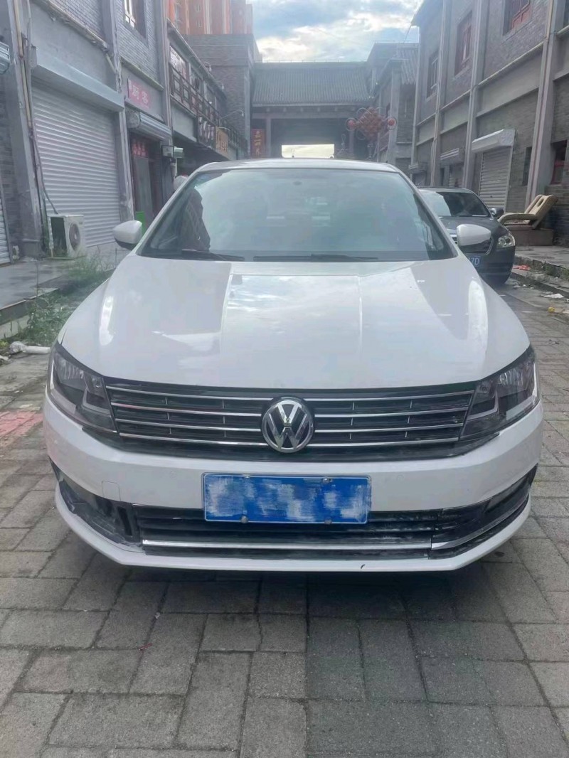 邢台16年大众朗逸1