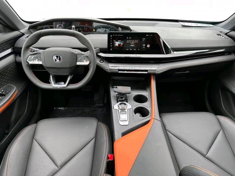溫州23年長安汽車UNI-V7