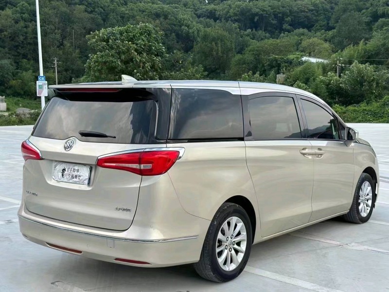 湖州17年别克GL88