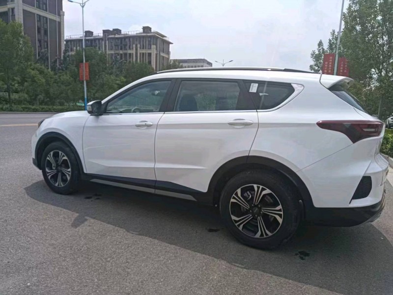 保定23年东南汽车DX86