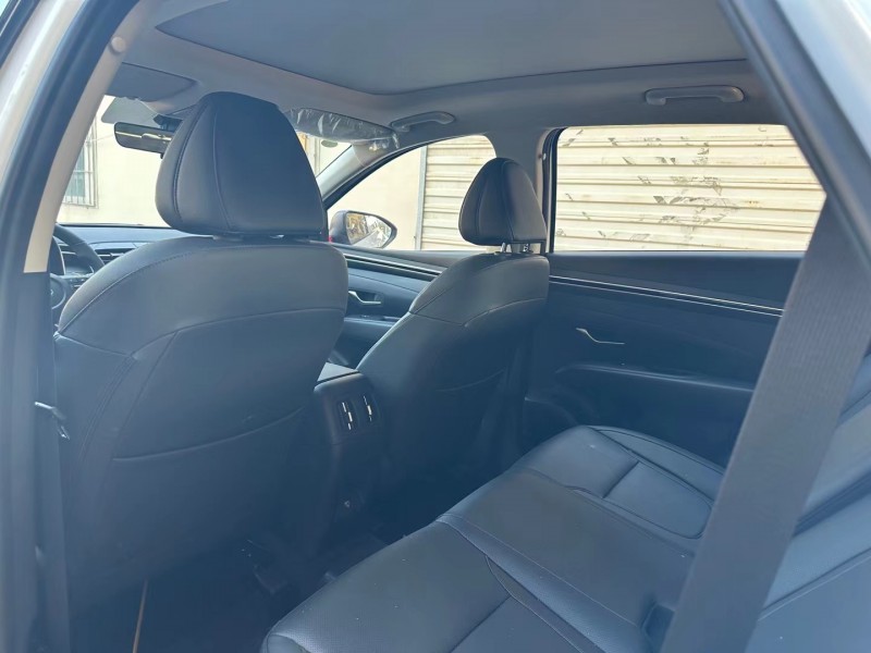 济宁23年现代途胜6