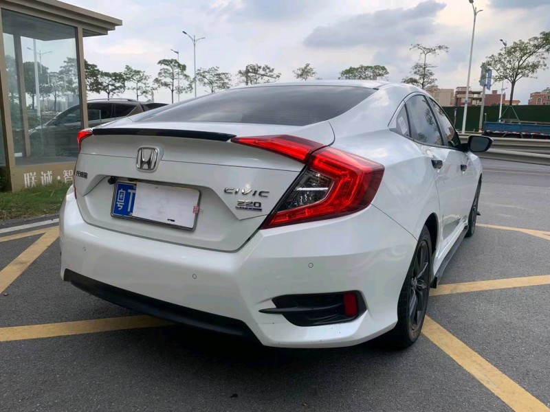 佛山20年本田思域4