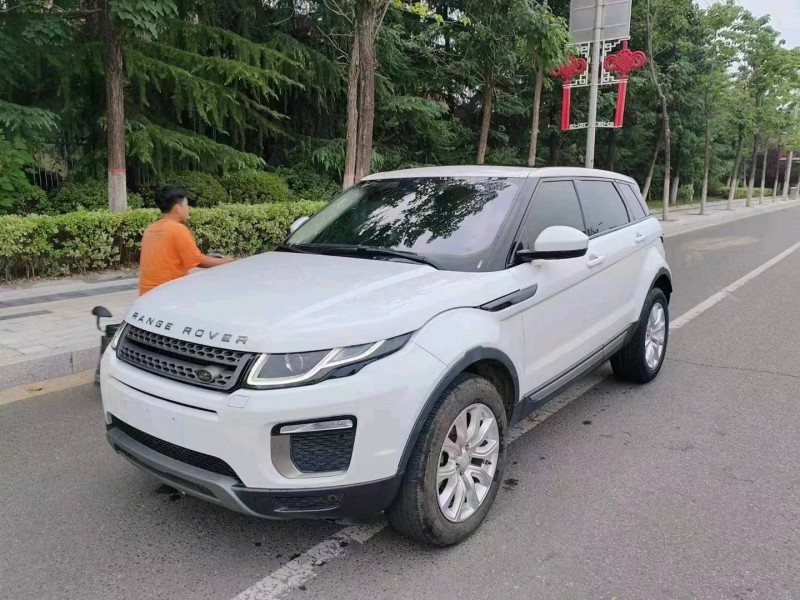 枣庄17年路虎极光8