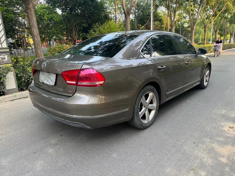 济宁12年大众帕萨特4