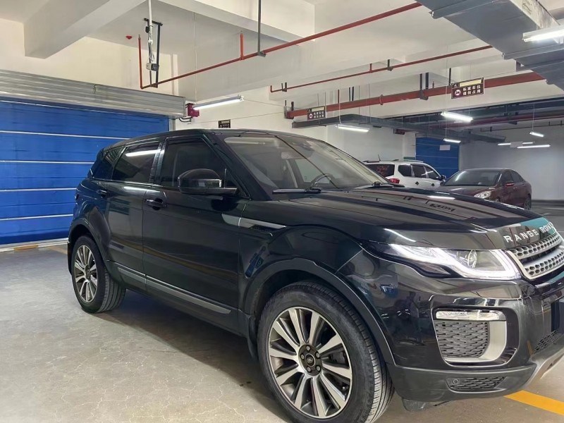 济宁16年路虎极光2