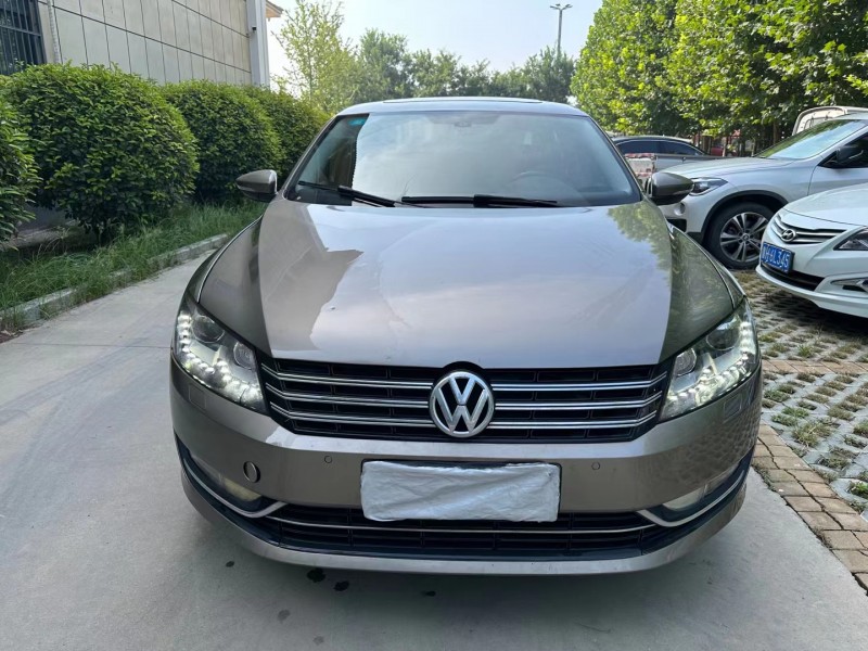 济宁14年大众帕萨特1