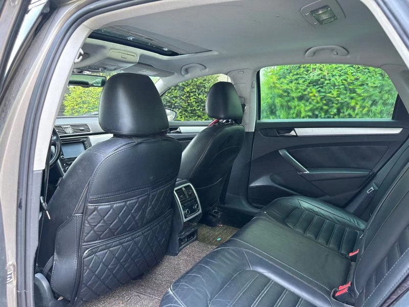 济宁14年大众帕萨特6