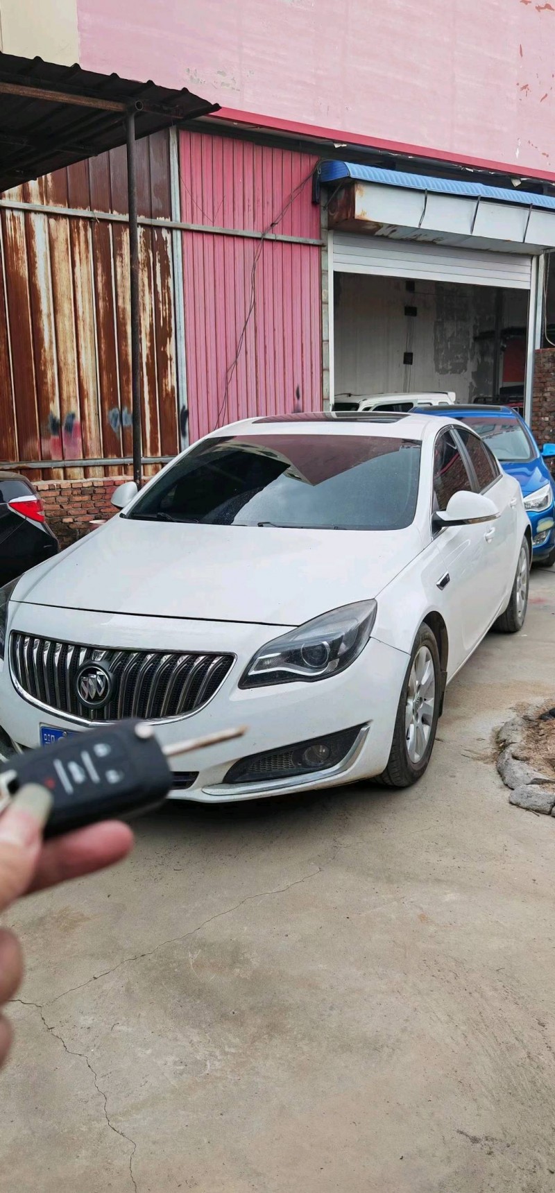 邯郸15年别克君威2