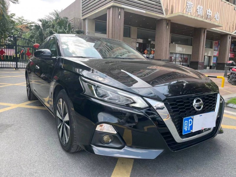 佛山23年日产天籁3