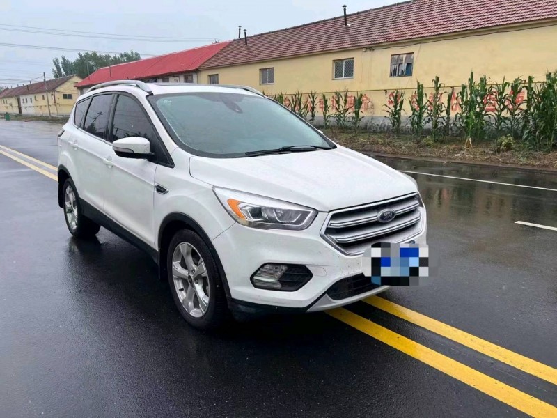 淄博18年福特翼虎2