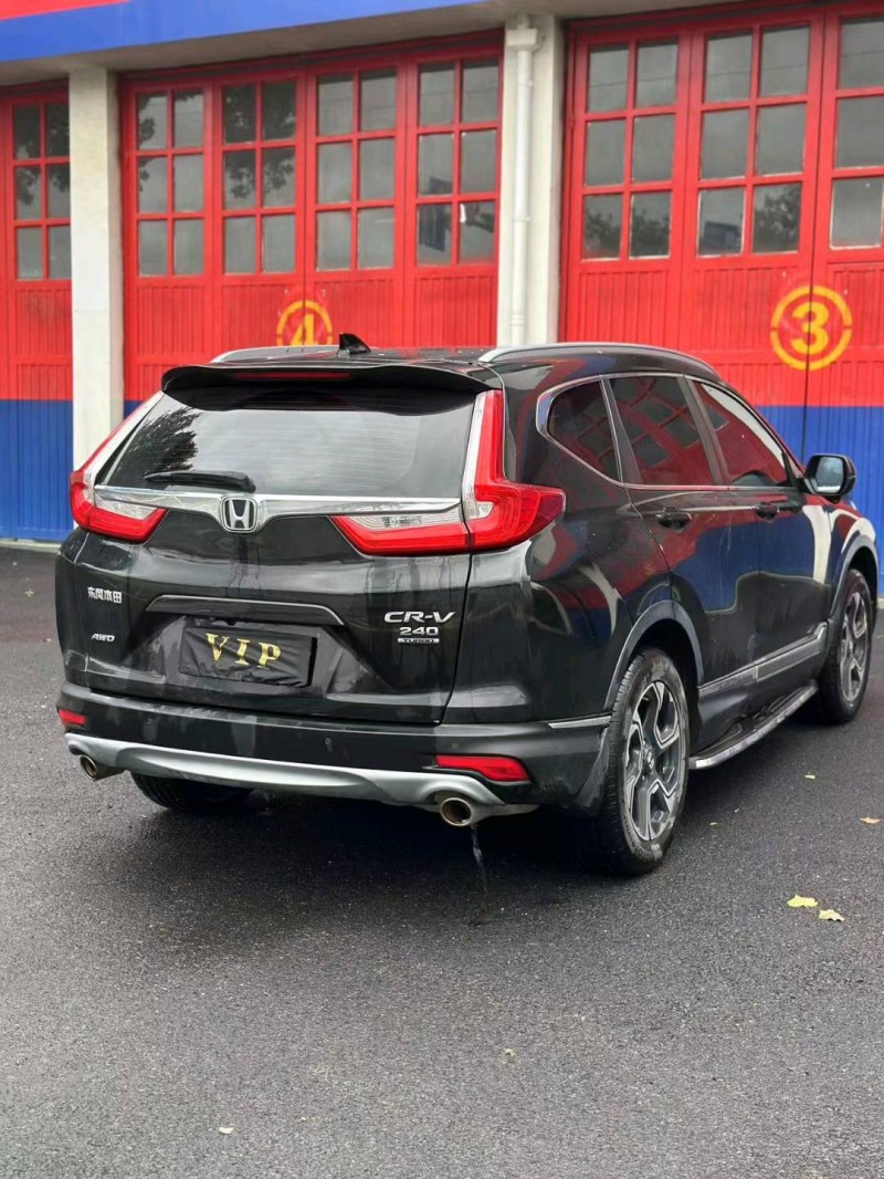 青岛17年本田CRV8