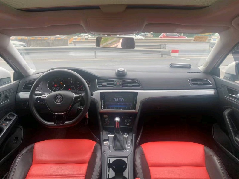 佛山18年大众凌渡7