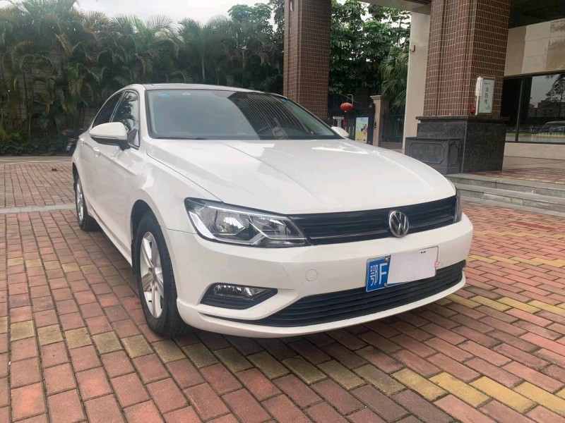 佛山16年大众凌渡3