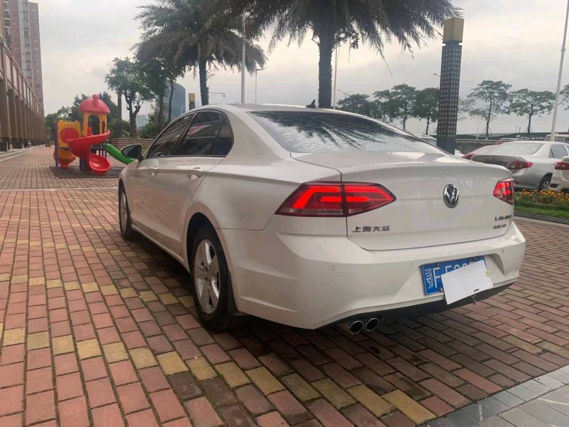 佛山16年大众凌渡5