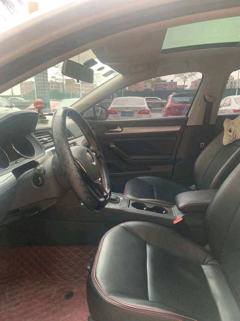 佛山16年大众凌渡6