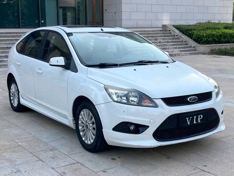 枣庄16年福特福克斯3