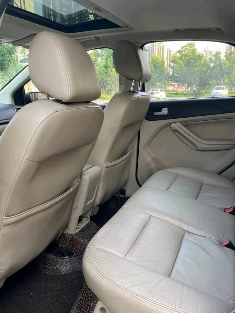 枣庄16年福特福克斯4