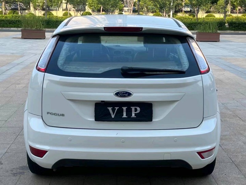 枣庄16年福特福克斯9