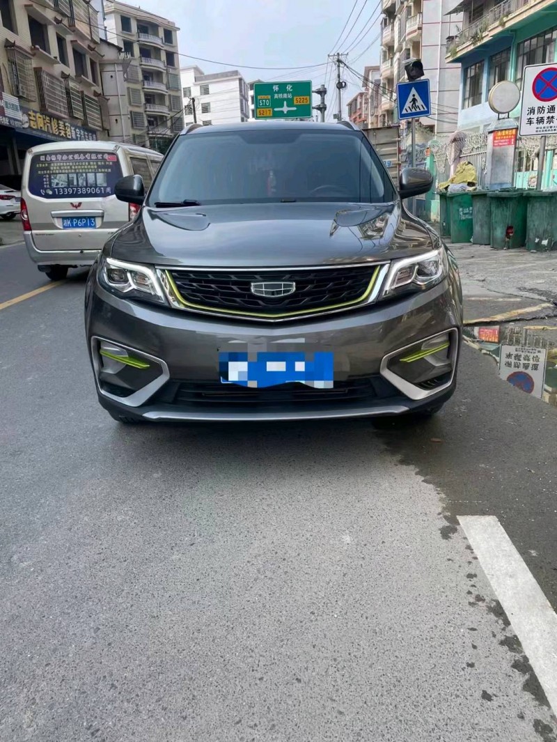 衡阳21年吉利博越1