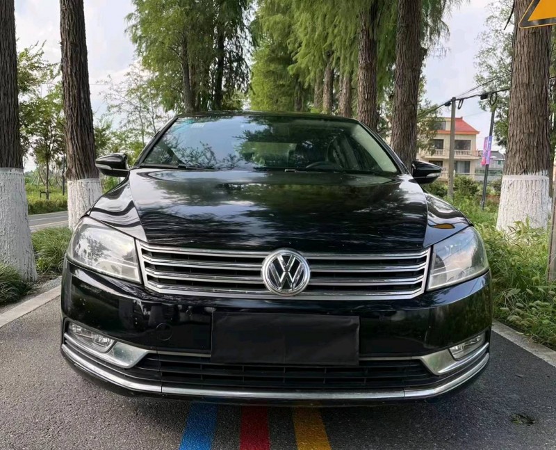 湖州15年大众迈腾1