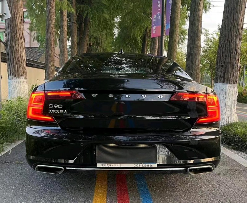 嘉兴18年沃尔沃S909