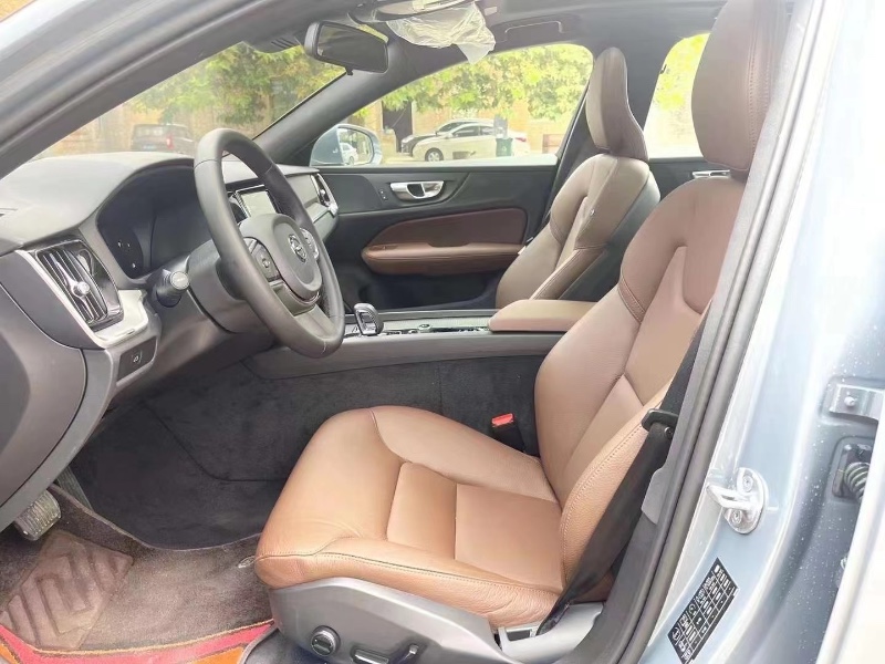 保定23年沃尔沃S60L7